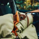 Prémium műbőr kutyaülés-magasító ágy